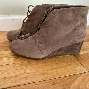 Dakota Wedge Bootie Dr. Scholls Size 9